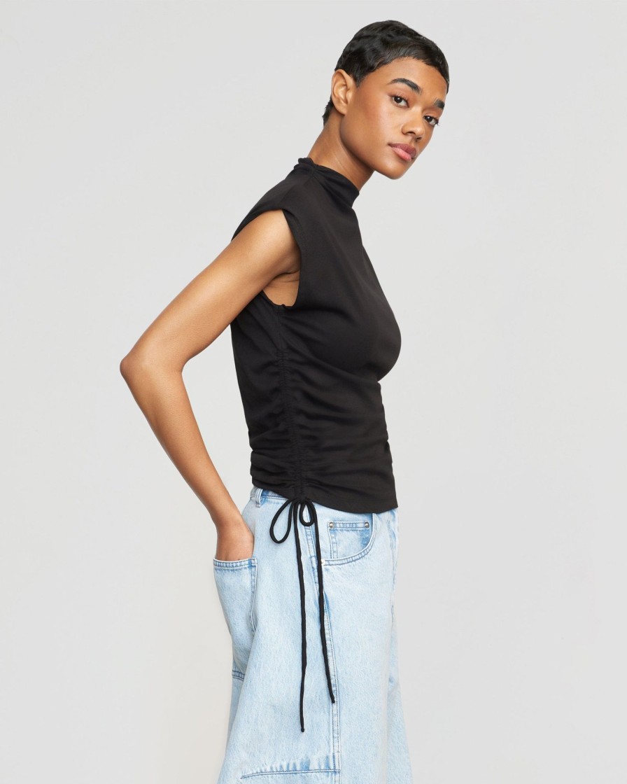 Clothing Hua Shang Group (H.K.) Ltd | Jocelyn Asymmetric Ruched Side Tee