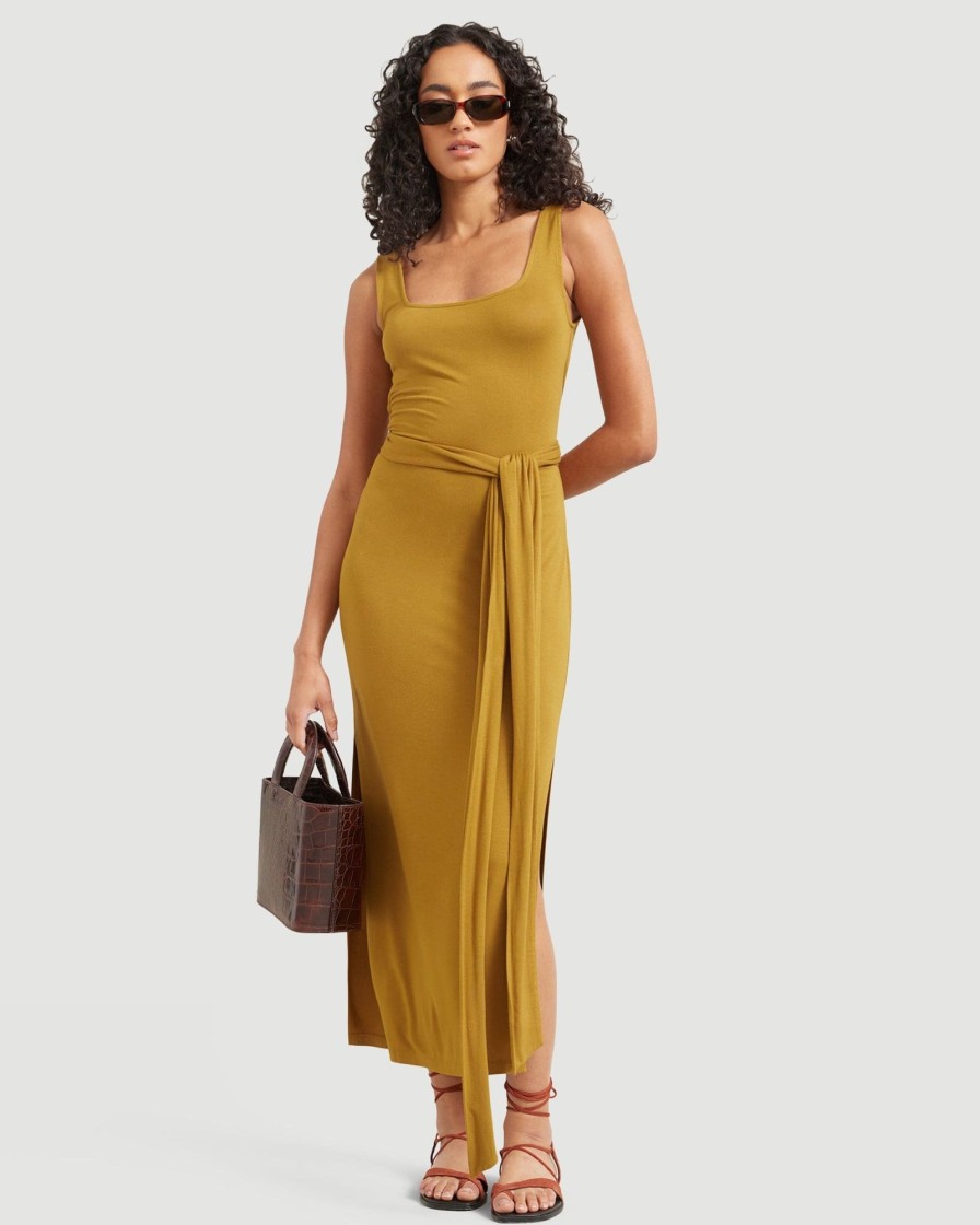 Clothing UBASE INTERNATIONAL, INC. | Kelis Tie-Waist Maxi Dress