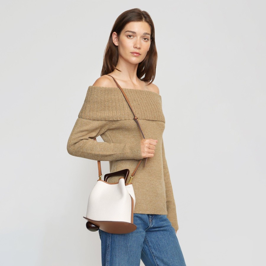 Accessories Looks Like Summer | Stockholm Bucket Shoulder Bag