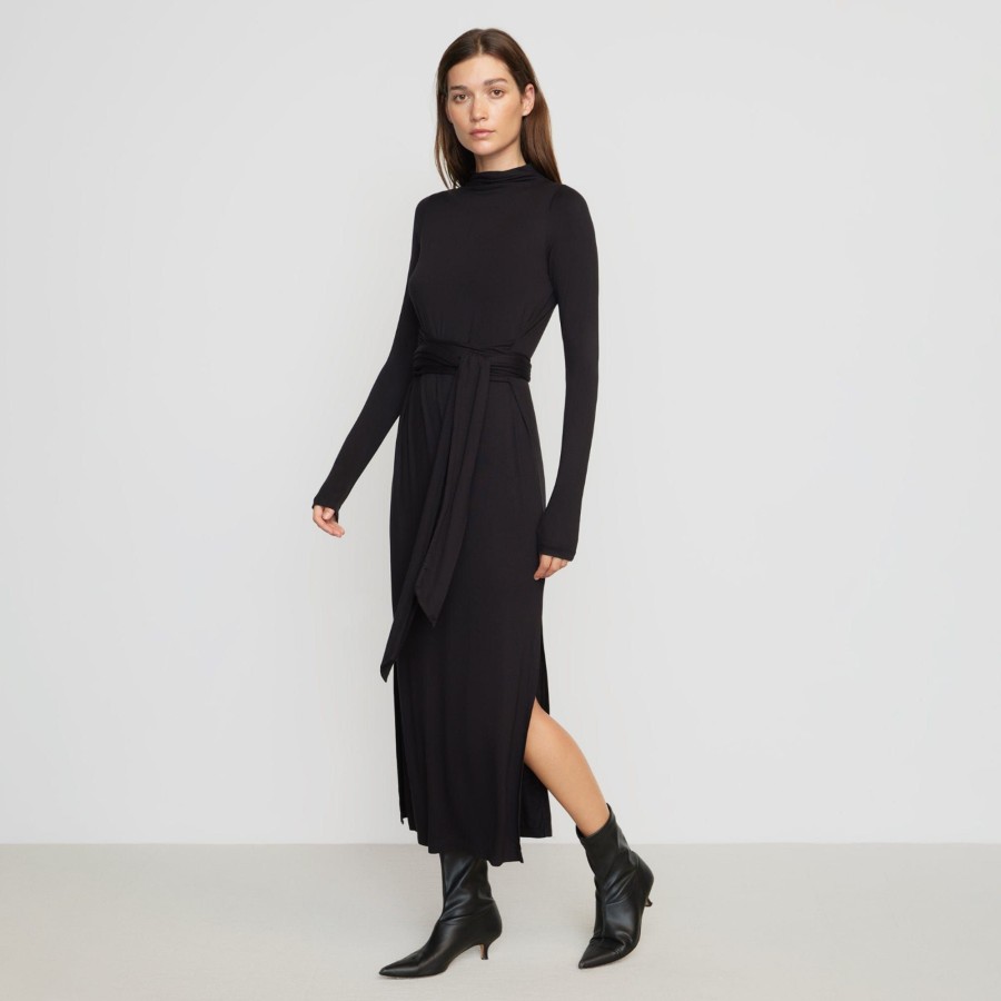 Clothing UBASE INTERNATIONAL, INC. | Vero Long-Sleeve Tie-Front Dress