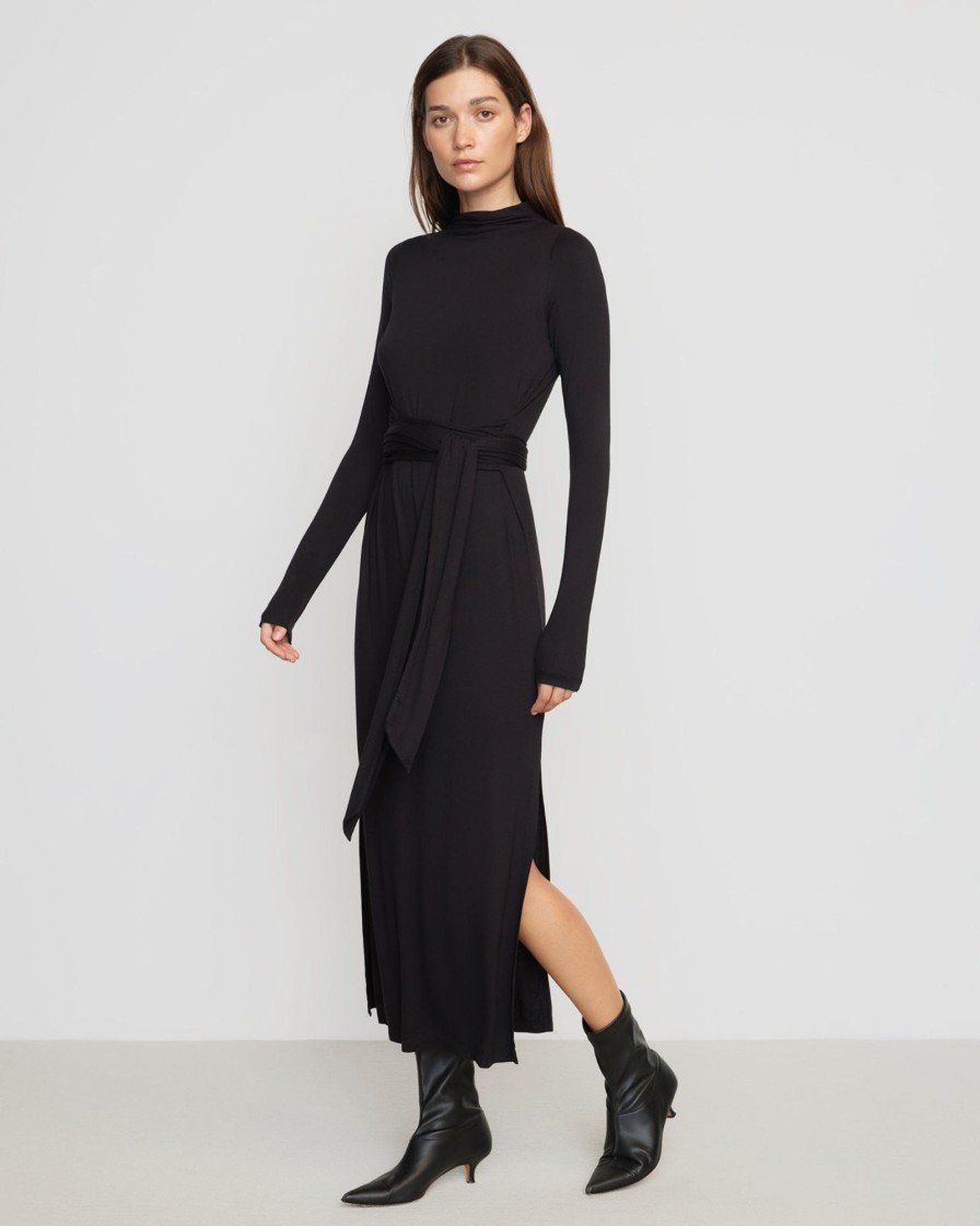 Clothing UBASE INTERNATIONAL, INC. | Vero Long-Sleeve Tie-Front Dress